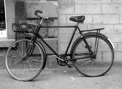 ARP Bicycle Outside Cromarty Antiques