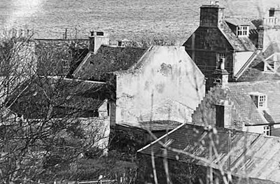 Unusual picture showing rooftops