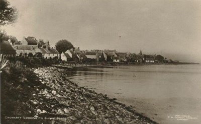 Shore St from the beach at Clunes