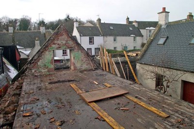 The roofless pottery - looking south