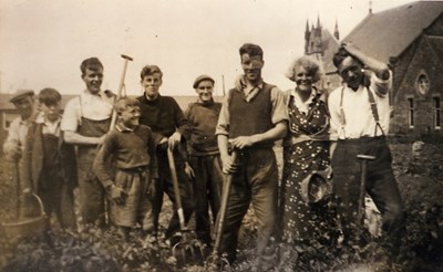 Tattie Picking behind the West Church -c1950