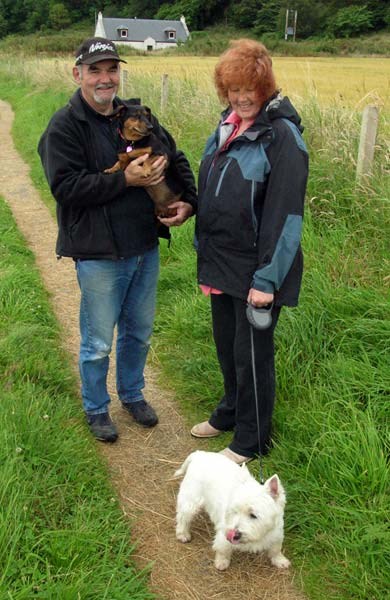 Lexie and Hector with James and Mary