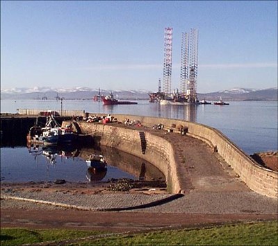 Galaxy III leaving Cromarty - 2003