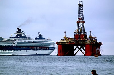 Celebrity Century passing the Stena Spey