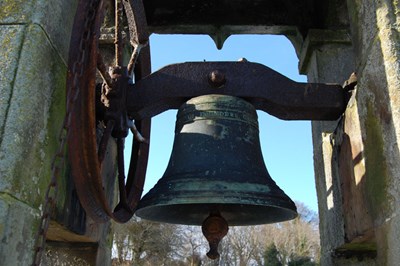 Cromarty E Church bell