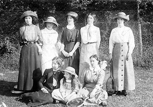 Tennis group c1910