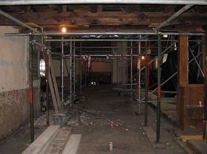 Inside the East Church 11 March 2009