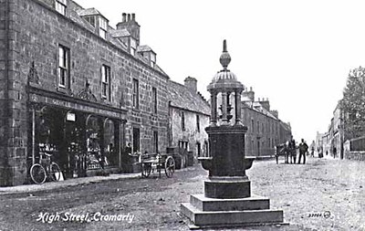 Old picture of the High Street