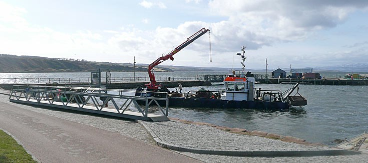 McMullan Crane Barge 'Sgt. Pepper' at work in Cromarty Harbour