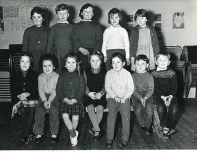 Cromarty School Primary 1 Class, 1963/64