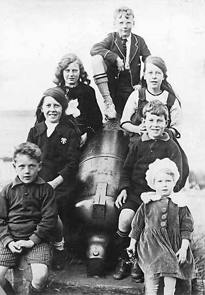 The Cannon outside the Lighthouse - c1920