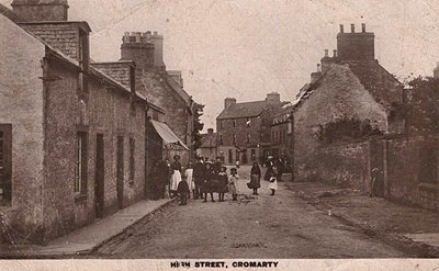 High St from the end of Bank St