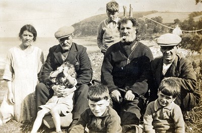 Family group by Burnside - c1930