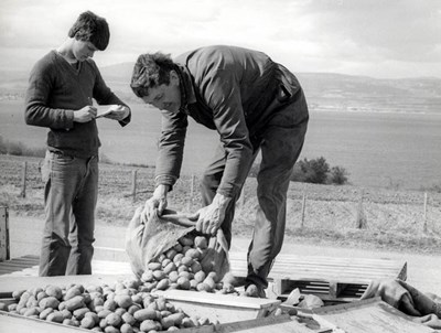 Stuart Hill and Sandy Sinclair at Rosefarm