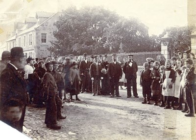 Formal Crowd on High Street