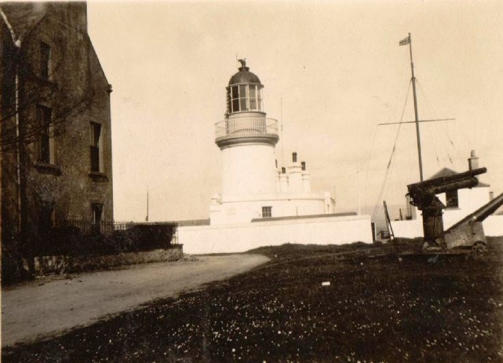 The lighthouse and Reay House