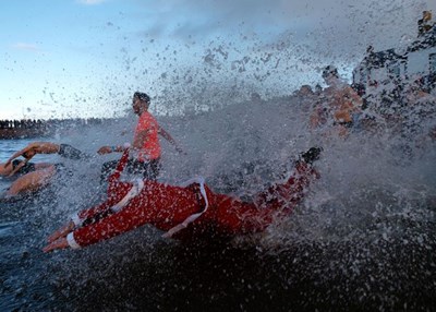 A rather wet santa