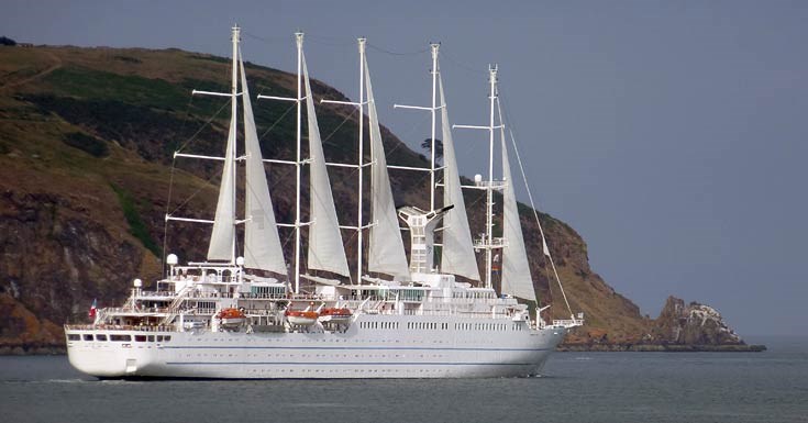 Windstar Cruises 'Wind Surf' cruise ship leaving the Cromarty Firth