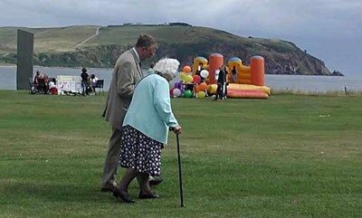 Dr David Alston and Mrs Jean Newell - Regatta 2003