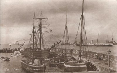 Ships in the harbour - 1902