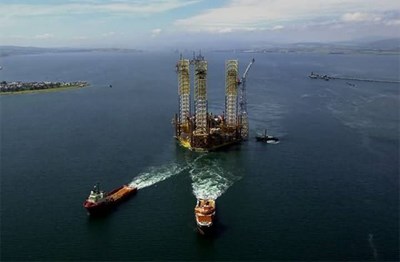 Elf Platform being towed out from Nigg