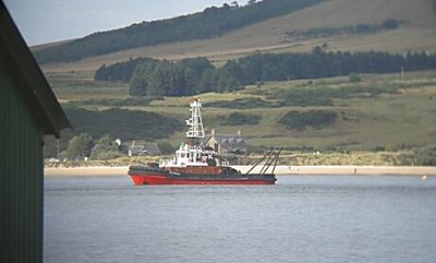 Tug and Nigg Beach - 2003