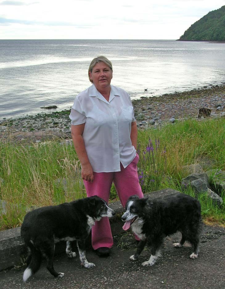 Beth and Bonnie, with Marion