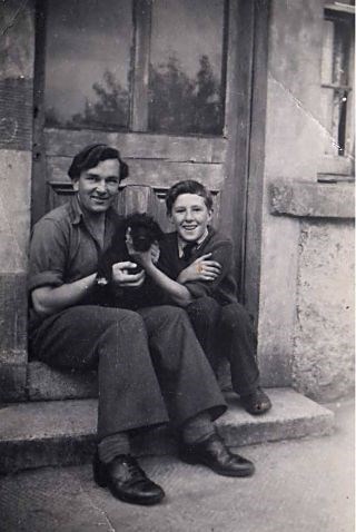 Derry Duff and friend - c1945