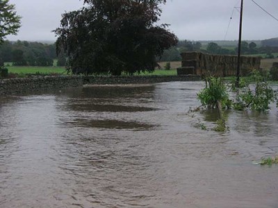 Flooding at Newhall Smiddy - 2006