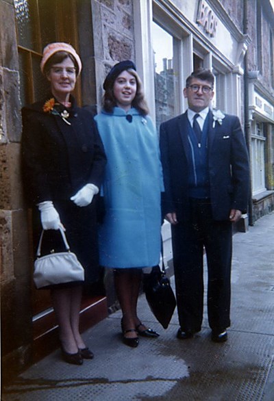 Peggy, Margaret (Tong) and Alex Cowie