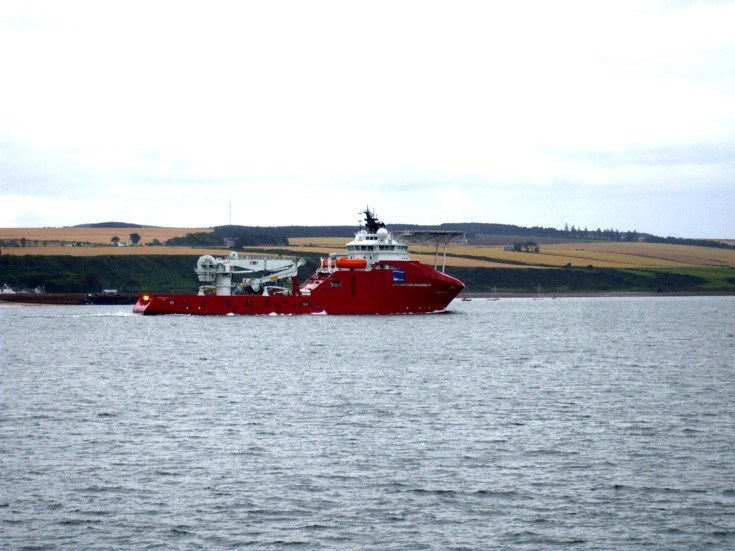 new build vessel Skandi Skolten on it's way to Invergordon