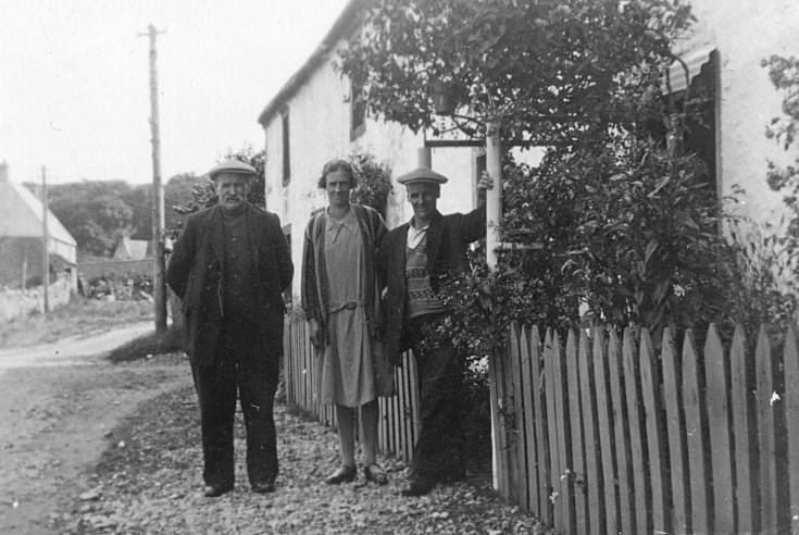 Family outside last house on Shore St - c1930