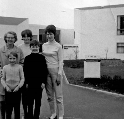 Margaret, Cynthia, Caroline and Jackie Bain with Jenny MacDonald in Aviemore