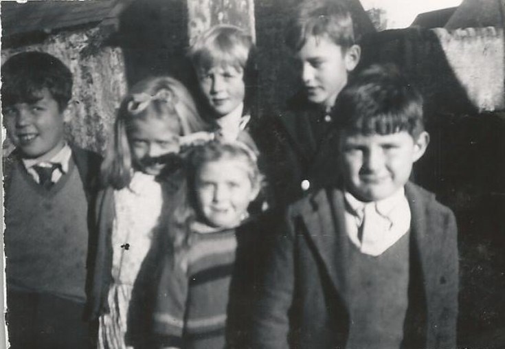Group of youngsters - c1960???