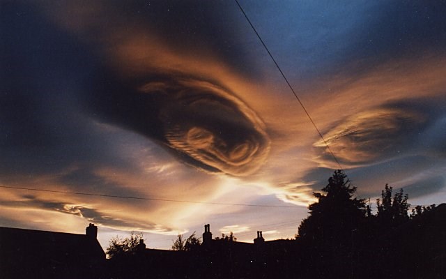Weird Sunset - Oct 1995