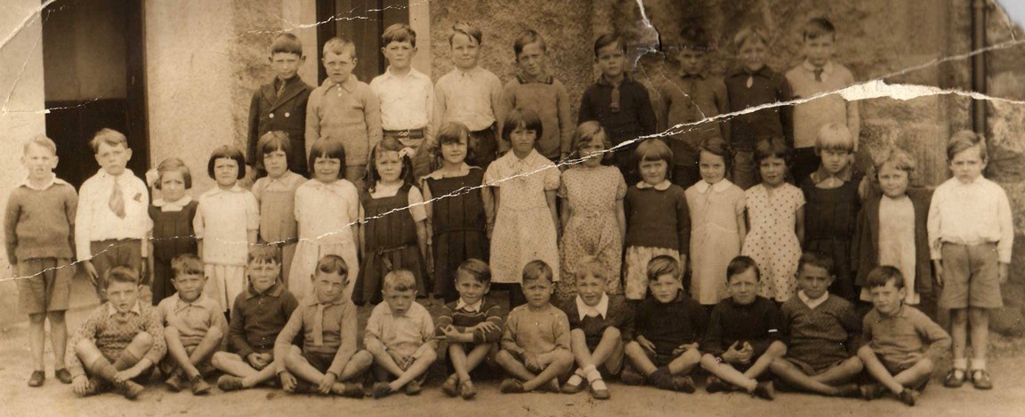 Cromarty School Photo - 1935