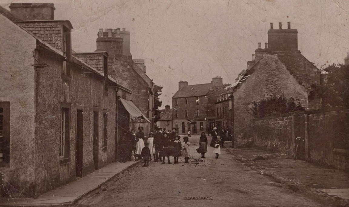 High St from the end of Bank St