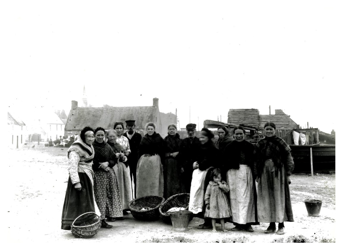 Fish market on Shore St - c1902??